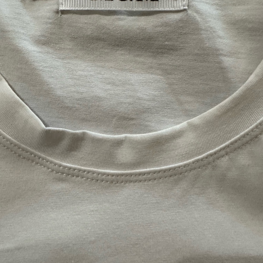 White Shortsleeves Small To Medium T-shirt With Embellishment BNWOT - Picture 8 of 10